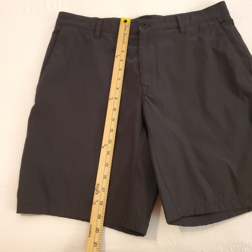 THE NORTH FACE Dark Gray Nylon Gorpcore Performance Chino Shorts Men's Size 34 - Picture 9 of 9